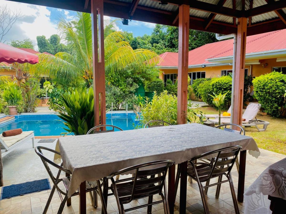 Alha Villa Baie Lazare (Mahe)