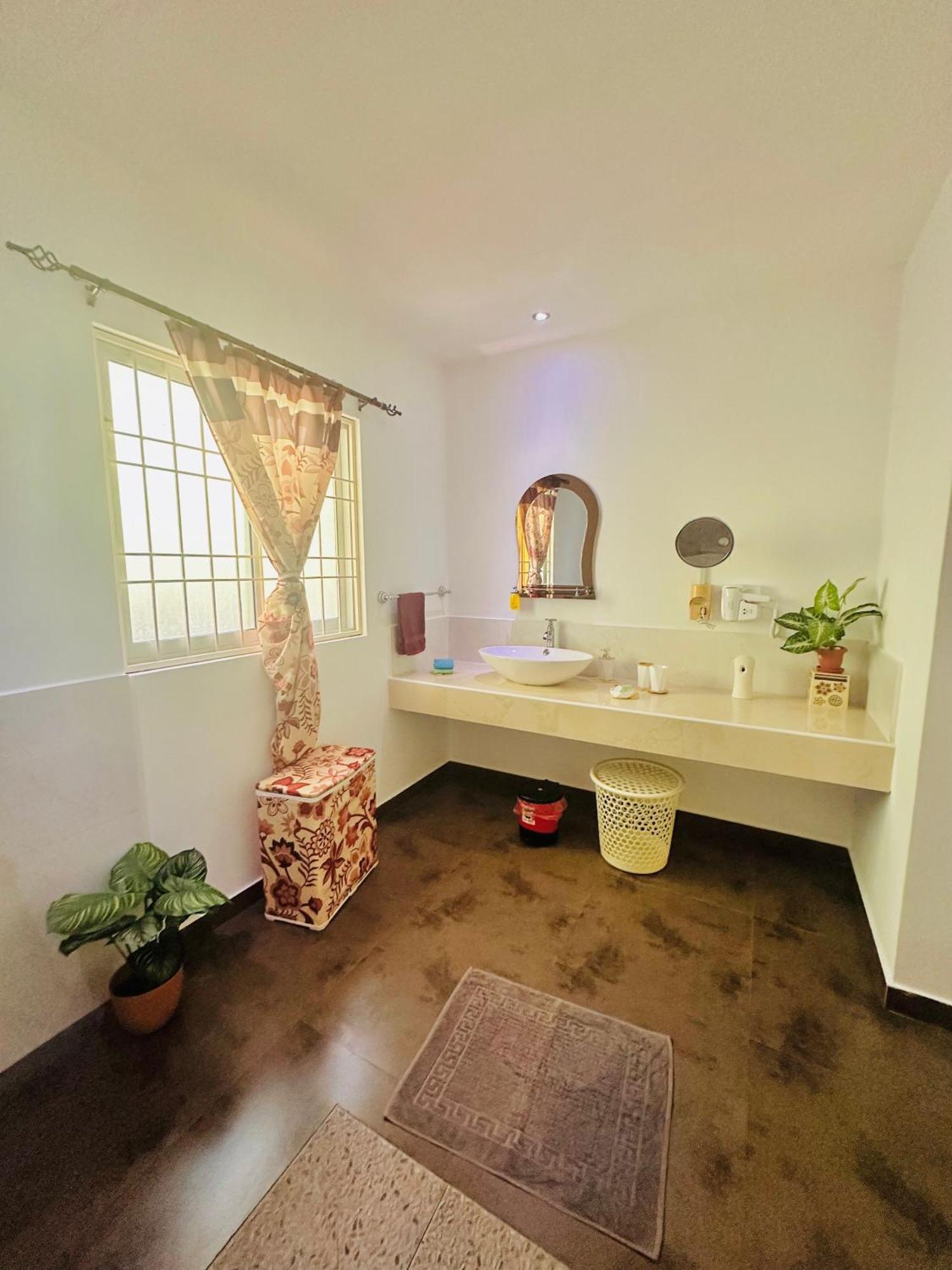 Alha Villa *